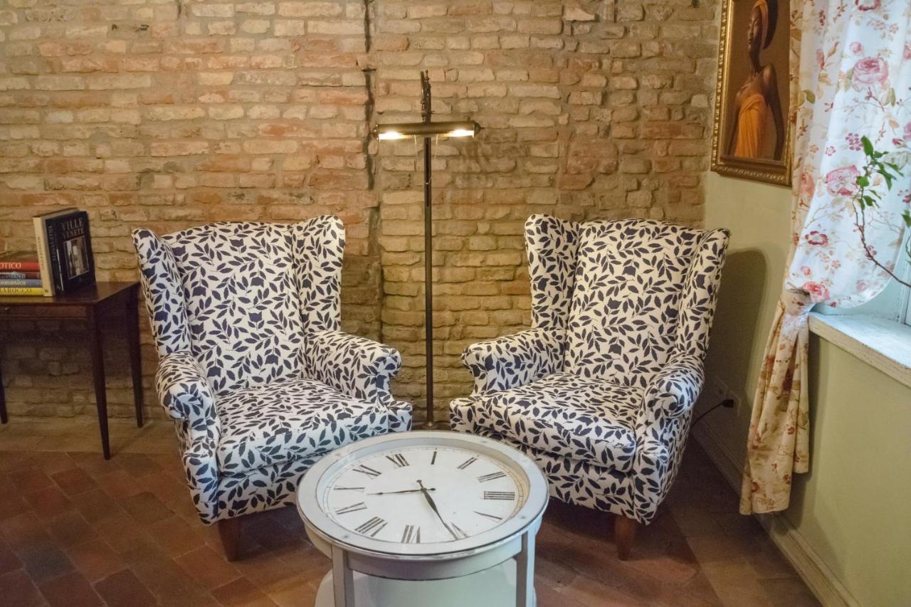 Hospitale I Mori Bed & Breakfast Asola Luaran gambar